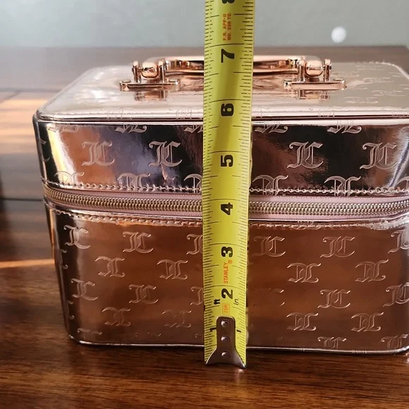 Juicy Couture Metallic Rose Gold Travel Cosmetic Case - Picture 13 of 16
